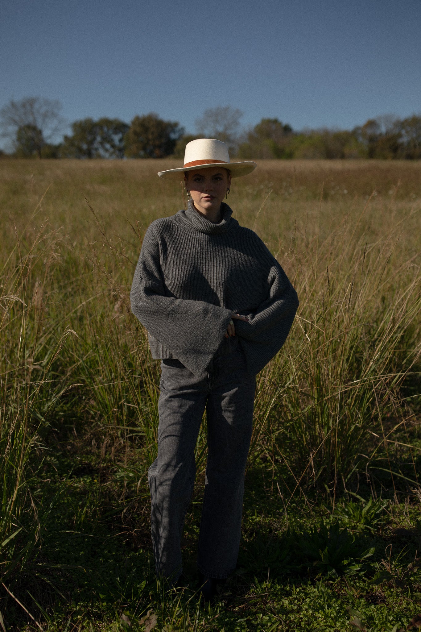 The Belmont Sweater (charcoal)