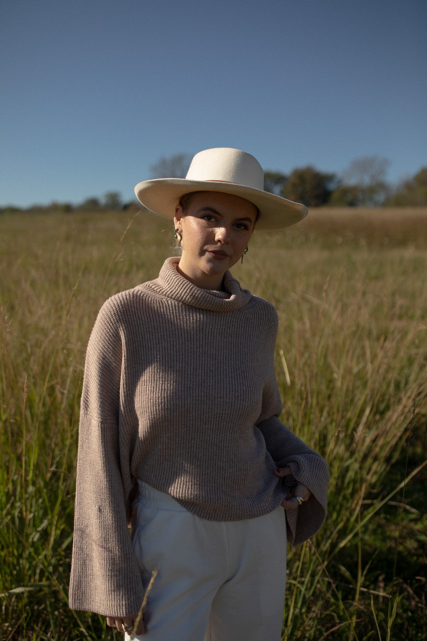 The Belmont Sweater (mocha)