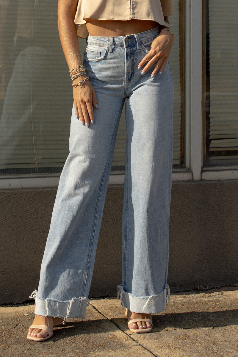 BEST SELLER High Rise Cuffed Baggy Wide Leg Jeans (light)