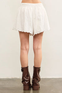 Scalloped Cottage Shorts (white)