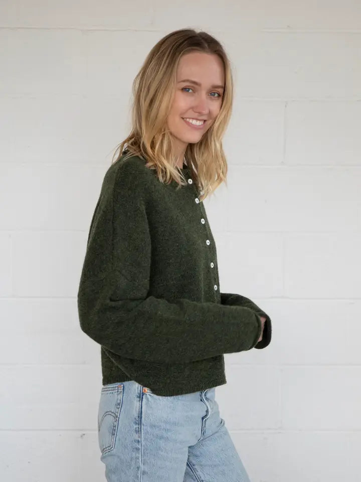 The Piper Cardigan (hunter green)
