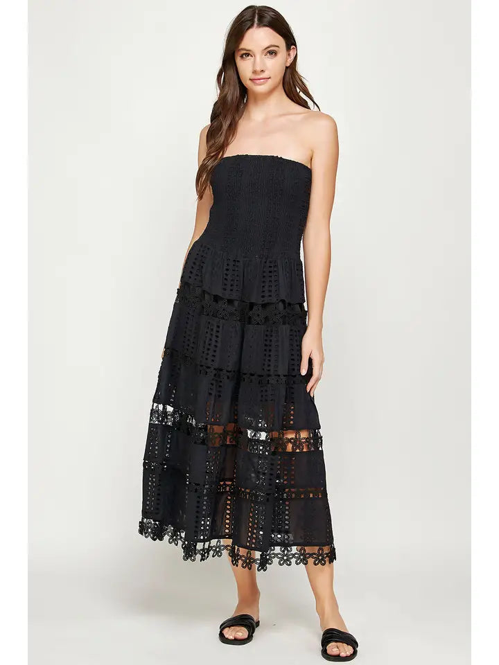 Sophia Eyelet Tube Dress (black)