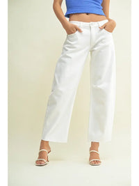 Mid-Rise Barrel Jeans (white)