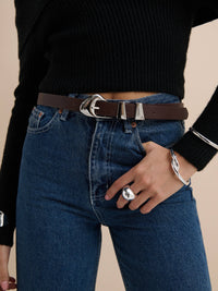 Pebble Dome Buckle Belt in Brown - GEORGE-MARY'S