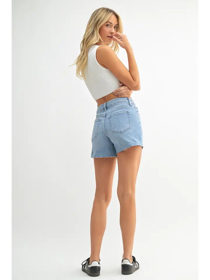 90s Lightwash Denim Shorts