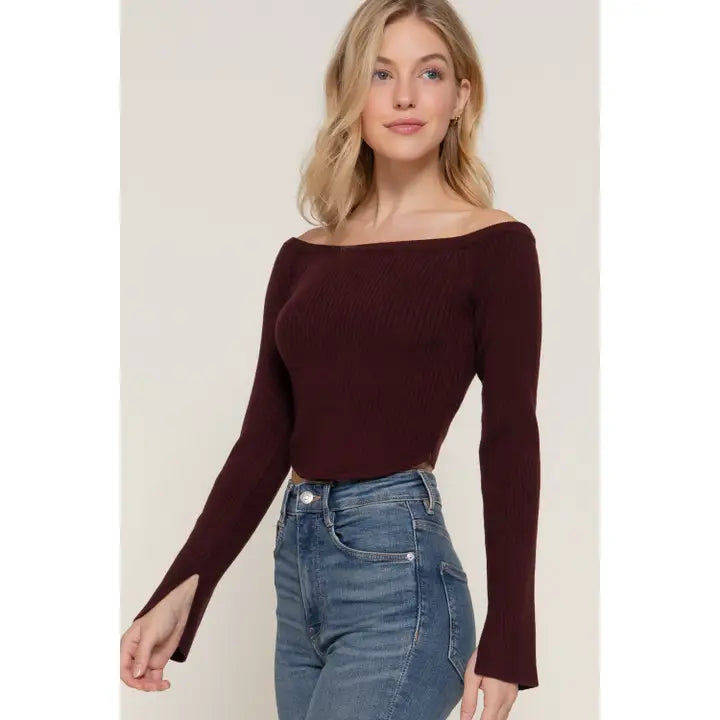 Off Shoulder Sweater (maroon)