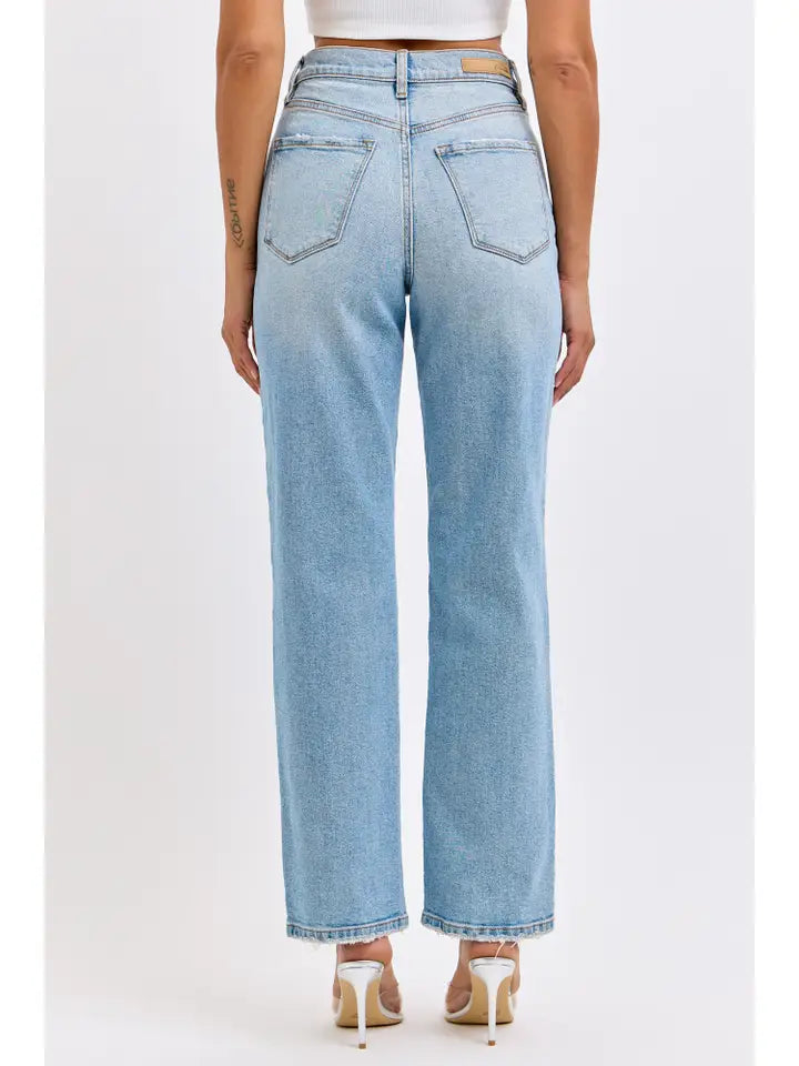 Super High Rise Dad Jean (light)