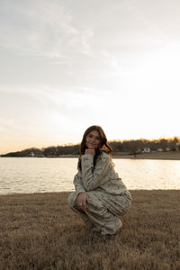 Duck Pond Sweatshirt (greige)