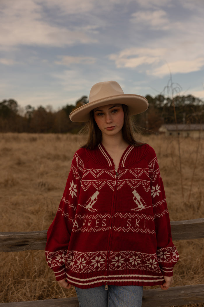 Apres Ski Sweater (red)