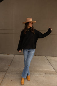 Ryleigh Checkered Sweater (black)