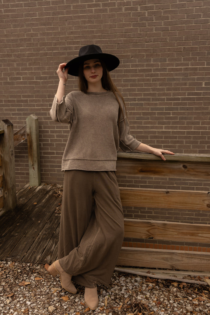 Boxy Mineral Wash Top (brown)