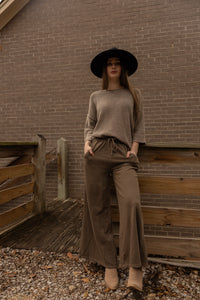 Darcy Wide Leg Joggers (brown)