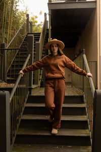 Kendall Oversized Sweat Pants (brown)