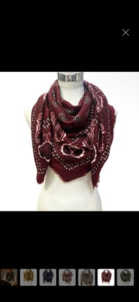 Paisley Print Scarf (burgundy/white)