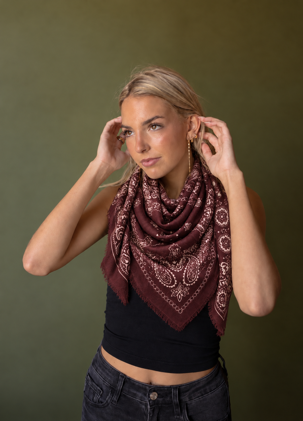 Paisley Print Scarf (burgundy/ivory)