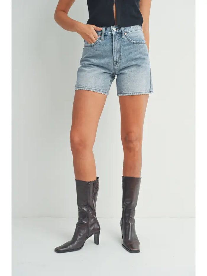 Walking Shorts (medium)