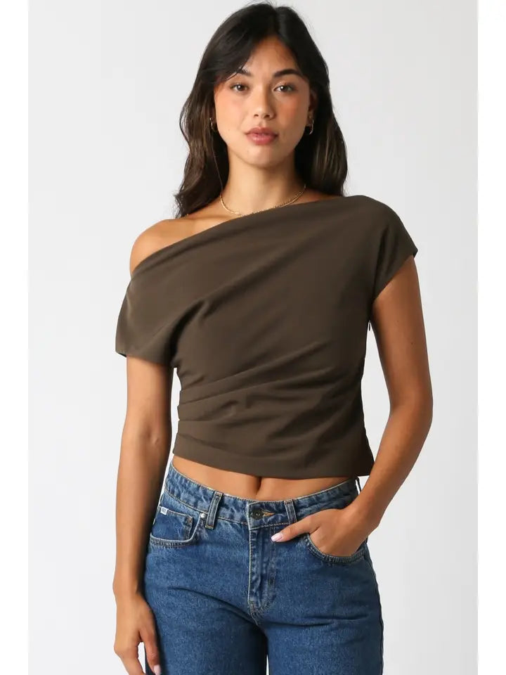 Draped Shoulder Top (brown)