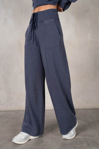 The Wells Terry Wide Leg Pants (navy)