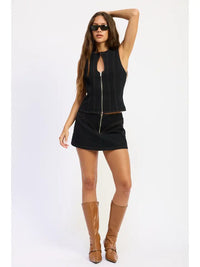 Rowie Keyhole Tank Top (black)