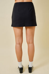 Lennon Crepe Skort (black)