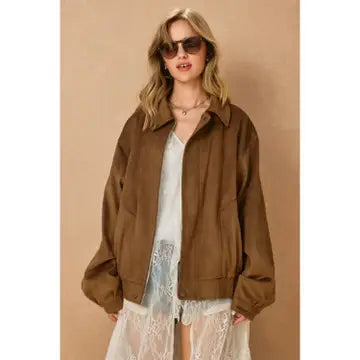 The Reverie Suede Jacket (dune)