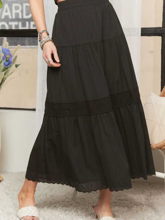 Lorraina Lace Trim Skirt (black)