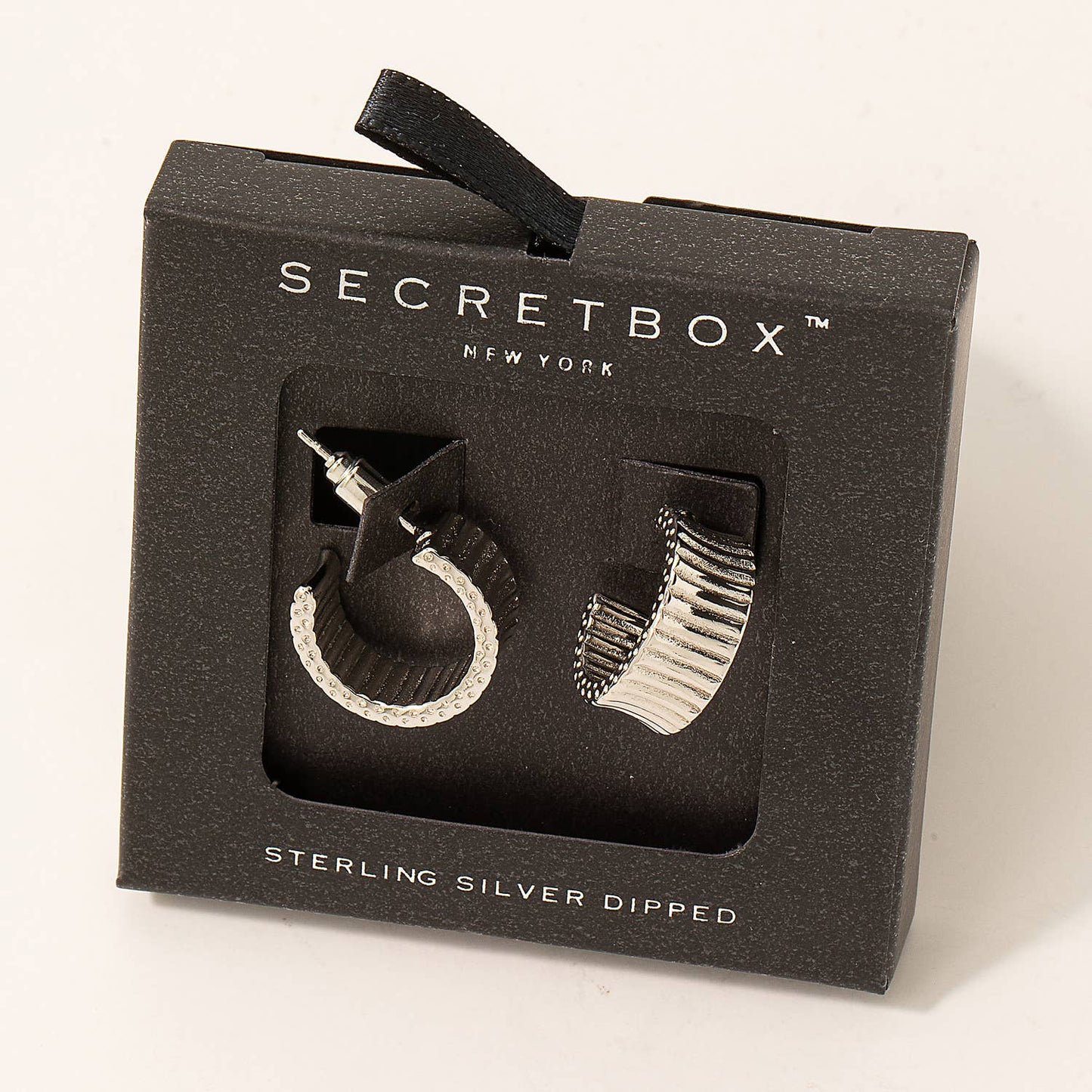 Secret Box Mini Metallic Ribbed Hoop Earrings