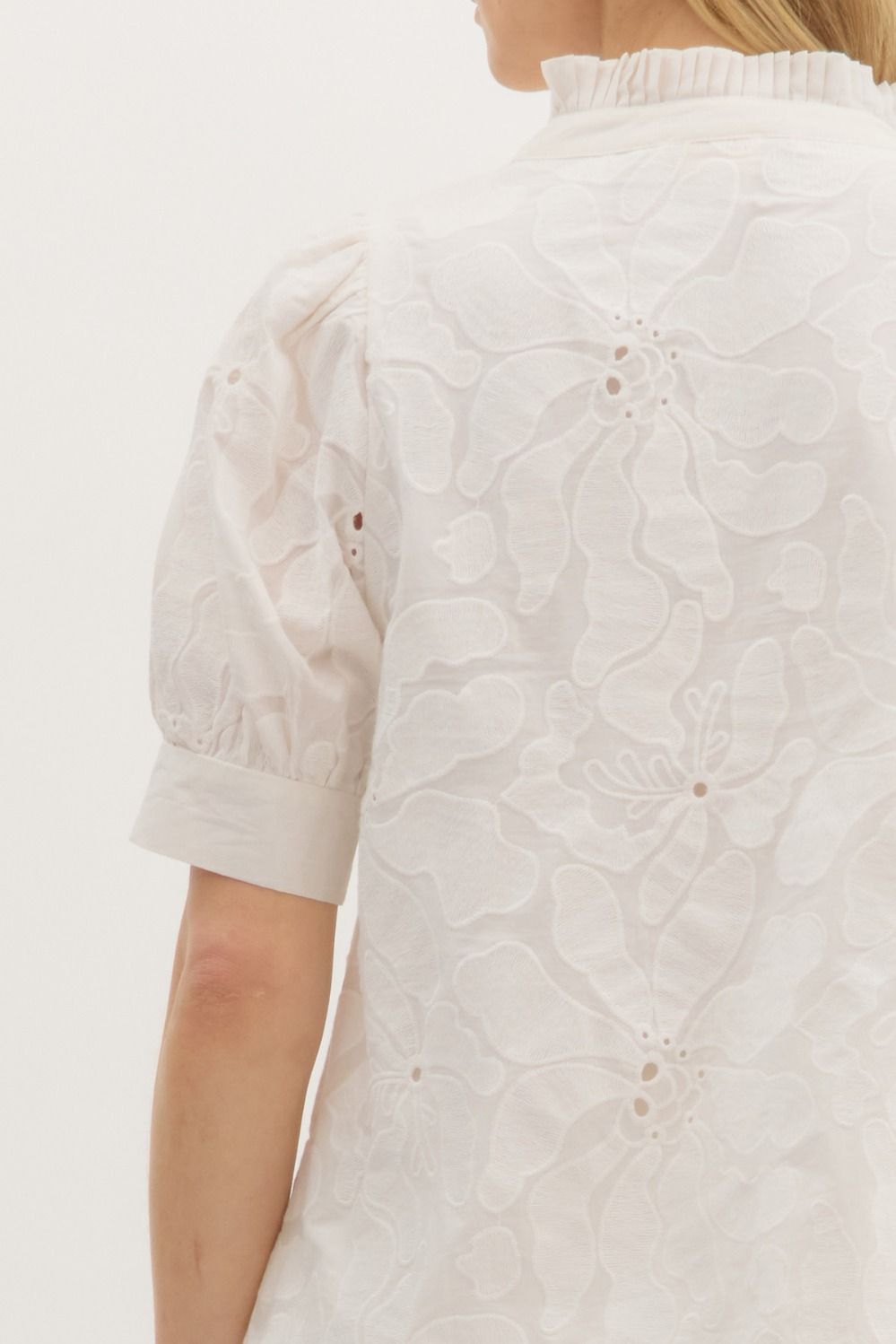 Embroidered White Floral Blouse