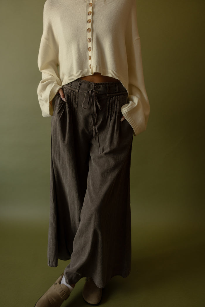 Monroe Pleated Palazzo Pants - GEORGE-MARY'S