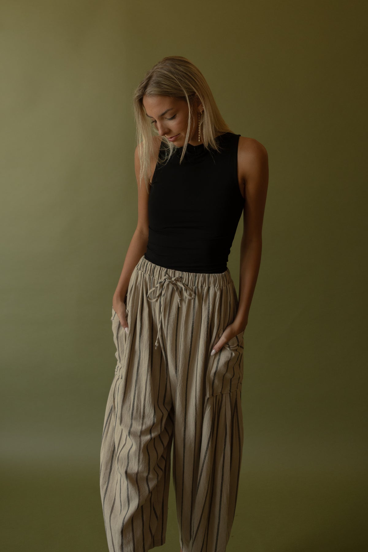 Morrison Barrel Pants (taupe) - GEORGE-MARY'S