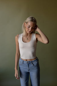Seamless U-Neck Tank (sand beige)
