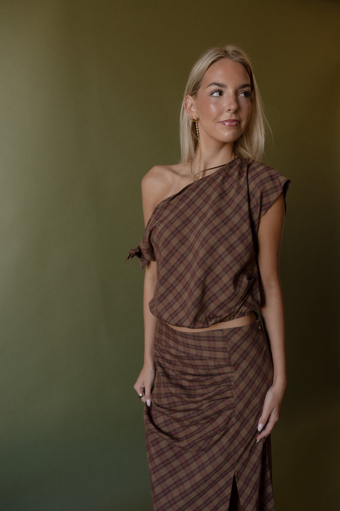 Moxie Plaid Assymetric Top