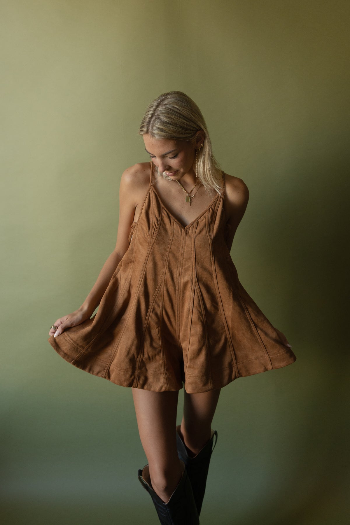 Reeves Suede Jumper (camel)