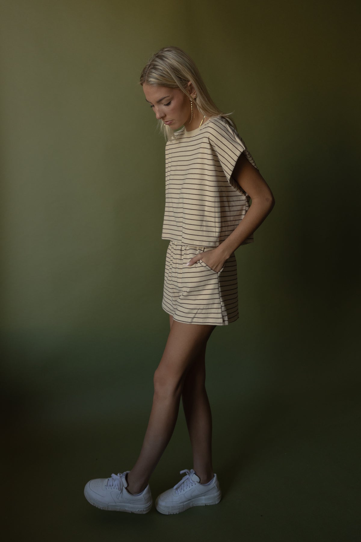 Monroe Striped Boxy Tee (tan/brown)