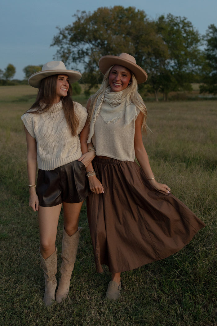 Arthur Turtleneck Sweater (ecru) - GEORGE-MARY'S