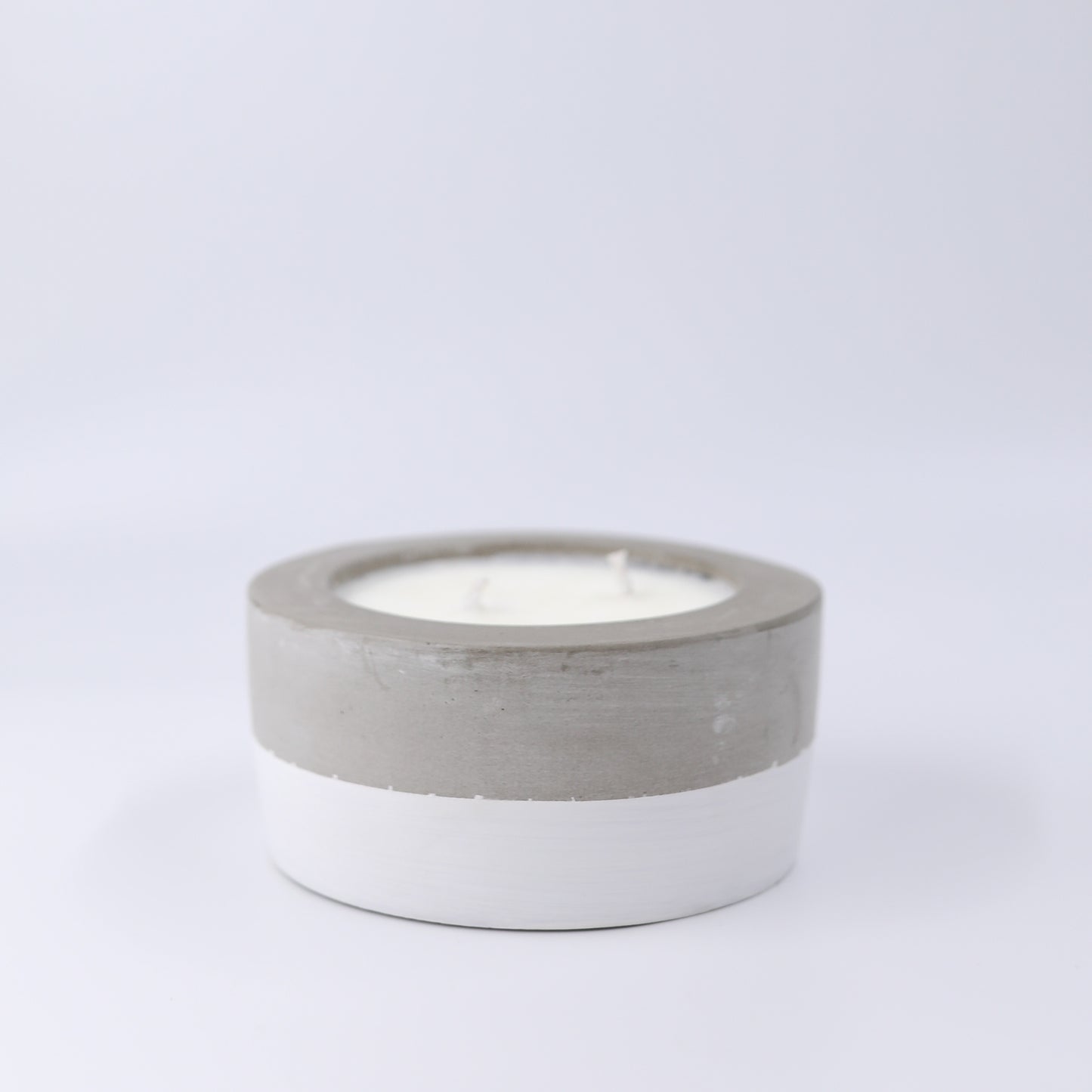 White Dipped Concrete Candle (12oz)